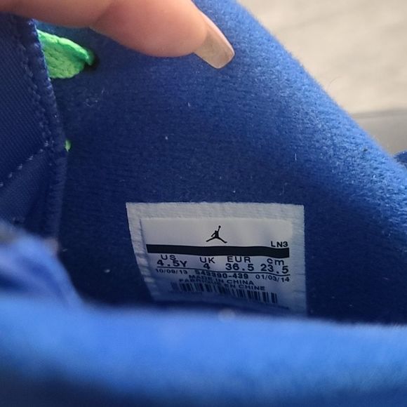 Air Jordan 6 Retro "Game Royal" Size 4.5Y - Picture 7 of 7